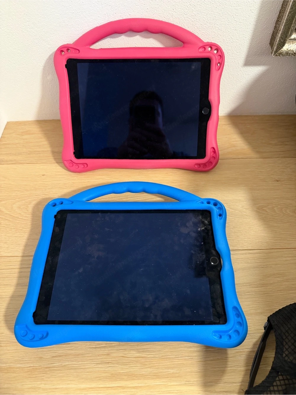 2 Stk. iPad Air 2   Preis pro Stk.