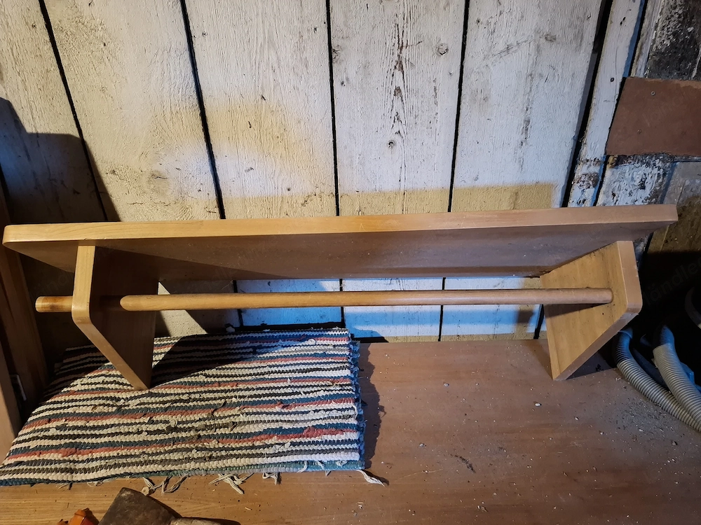 Garderobe massiv