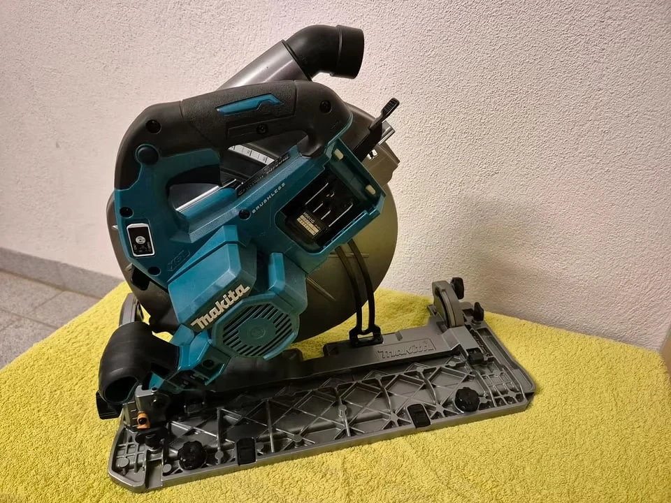 Makita HS011G Handkreissäge