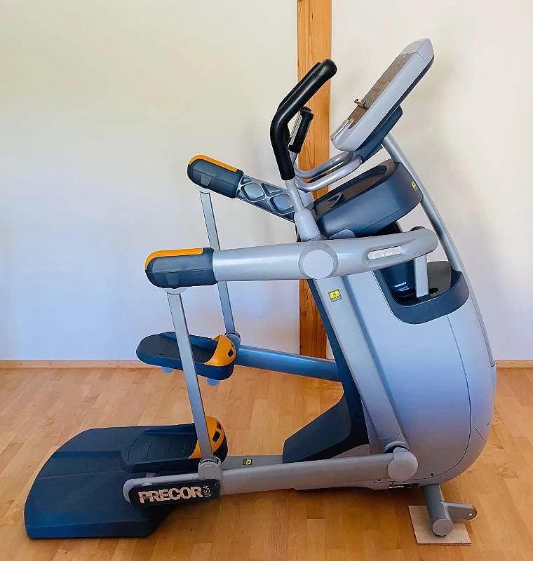 Crosstrainer Precor AMT 100i