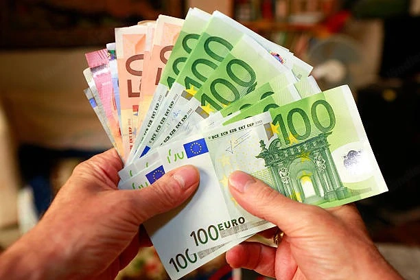 Kreditangebote:  Lösen Sie Ihre Probleme und verwirklichen Sie Ihre Projekte    Wir bieten maßgeschn