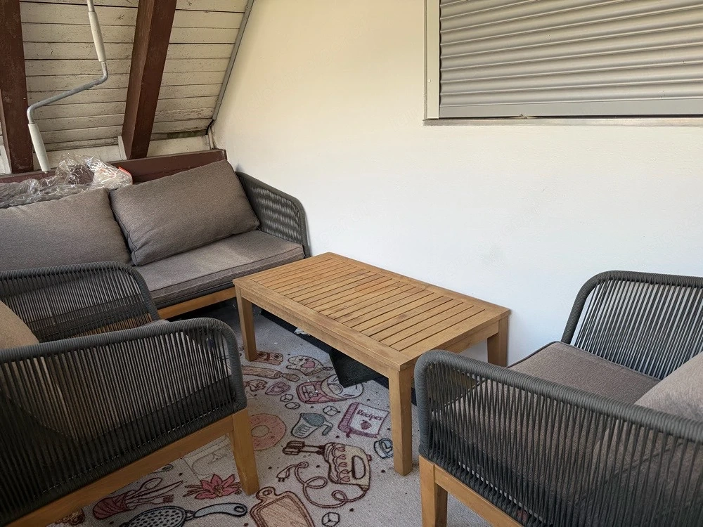 Moderne Gartenlounge