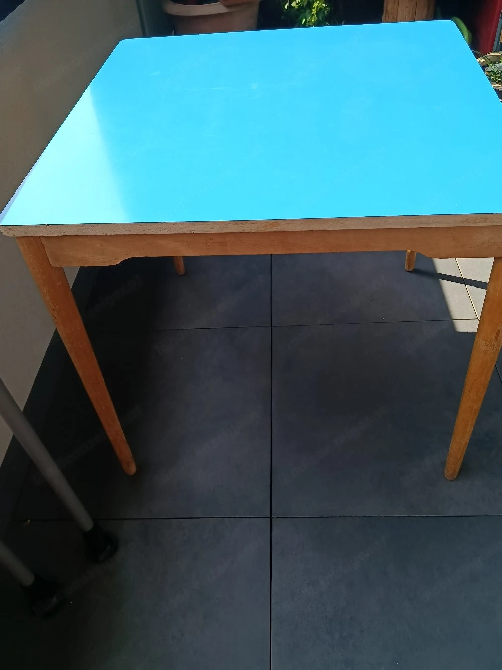 Verschenke Tisch
