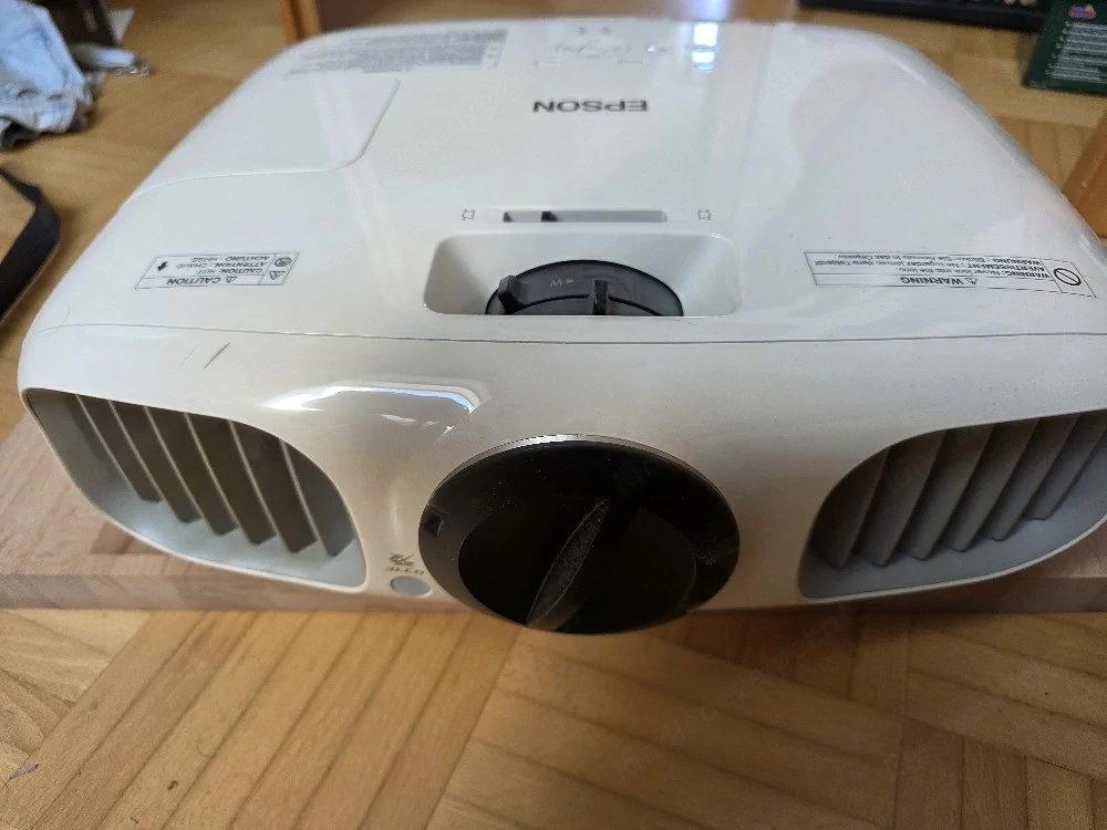 Epson EH-TW5900 Full-HD 3D Heimkino-Beamer   