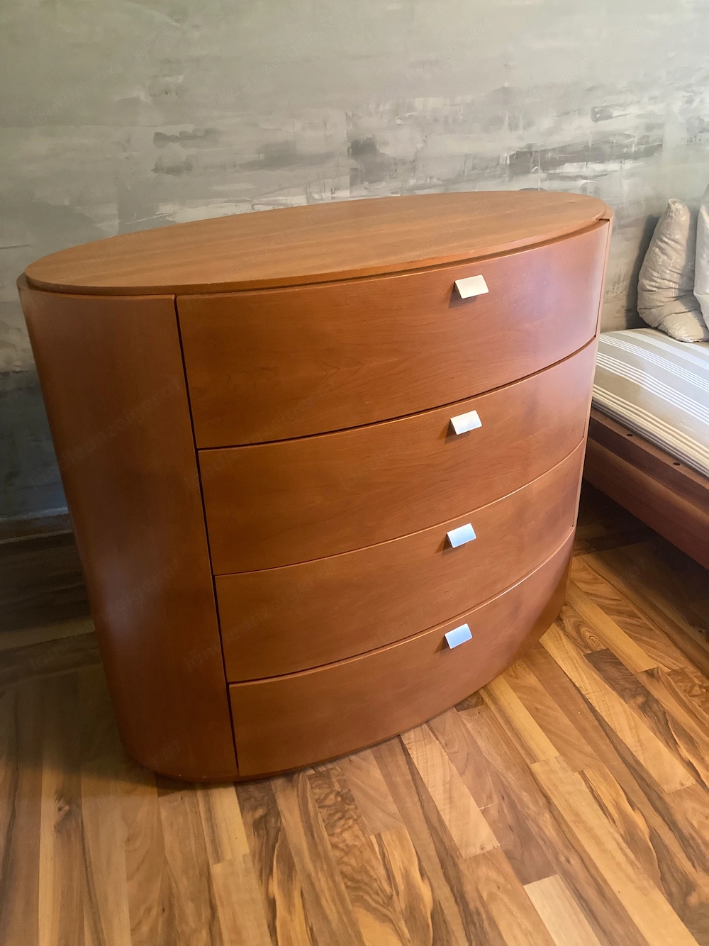 Moderne Schubladenkommode Modell Circle