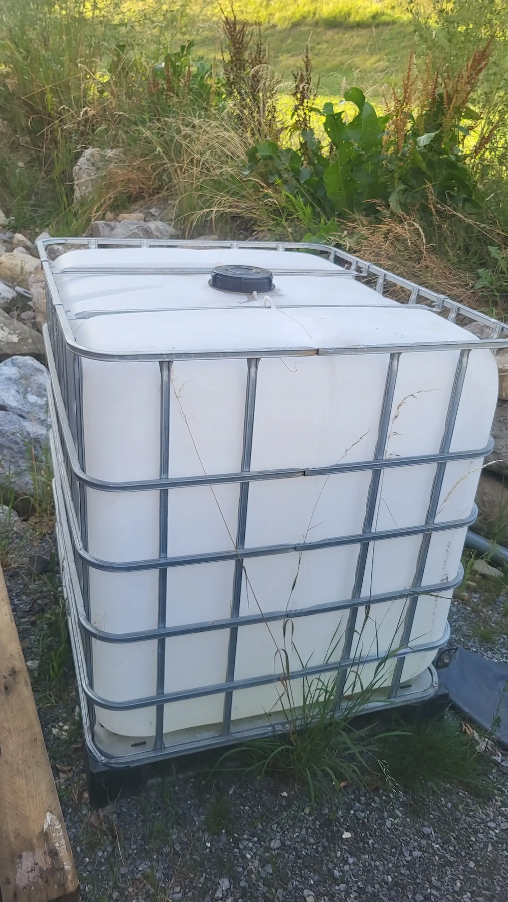 Container 1000l