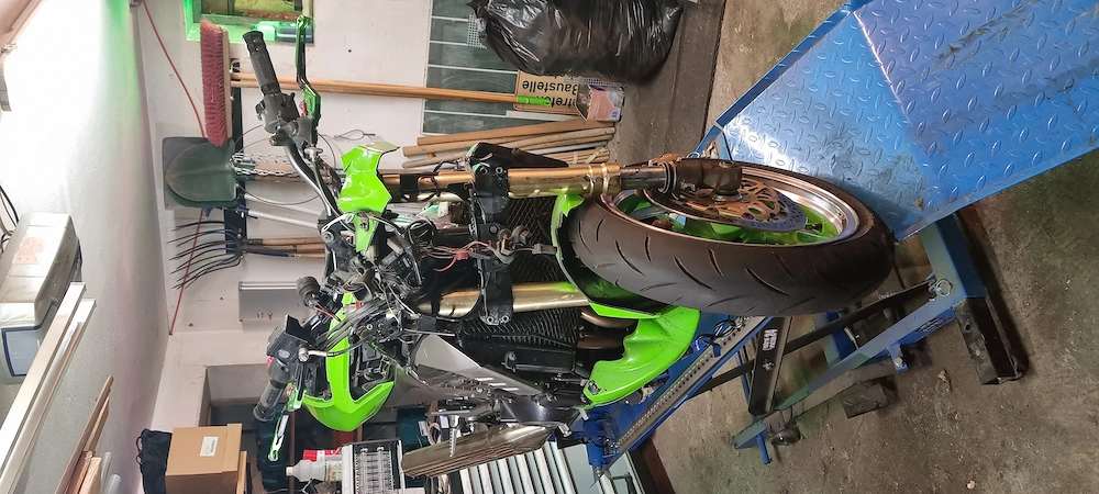 Kawasaki Z1000 2003 Totalschaden evlt Export