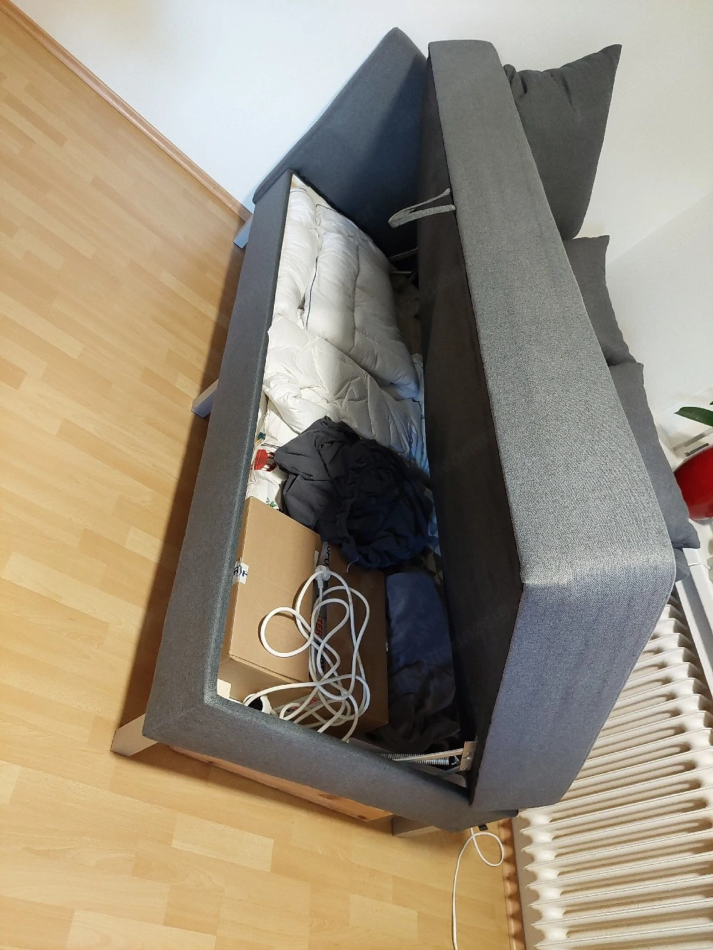 Sofa mit Stauraum 