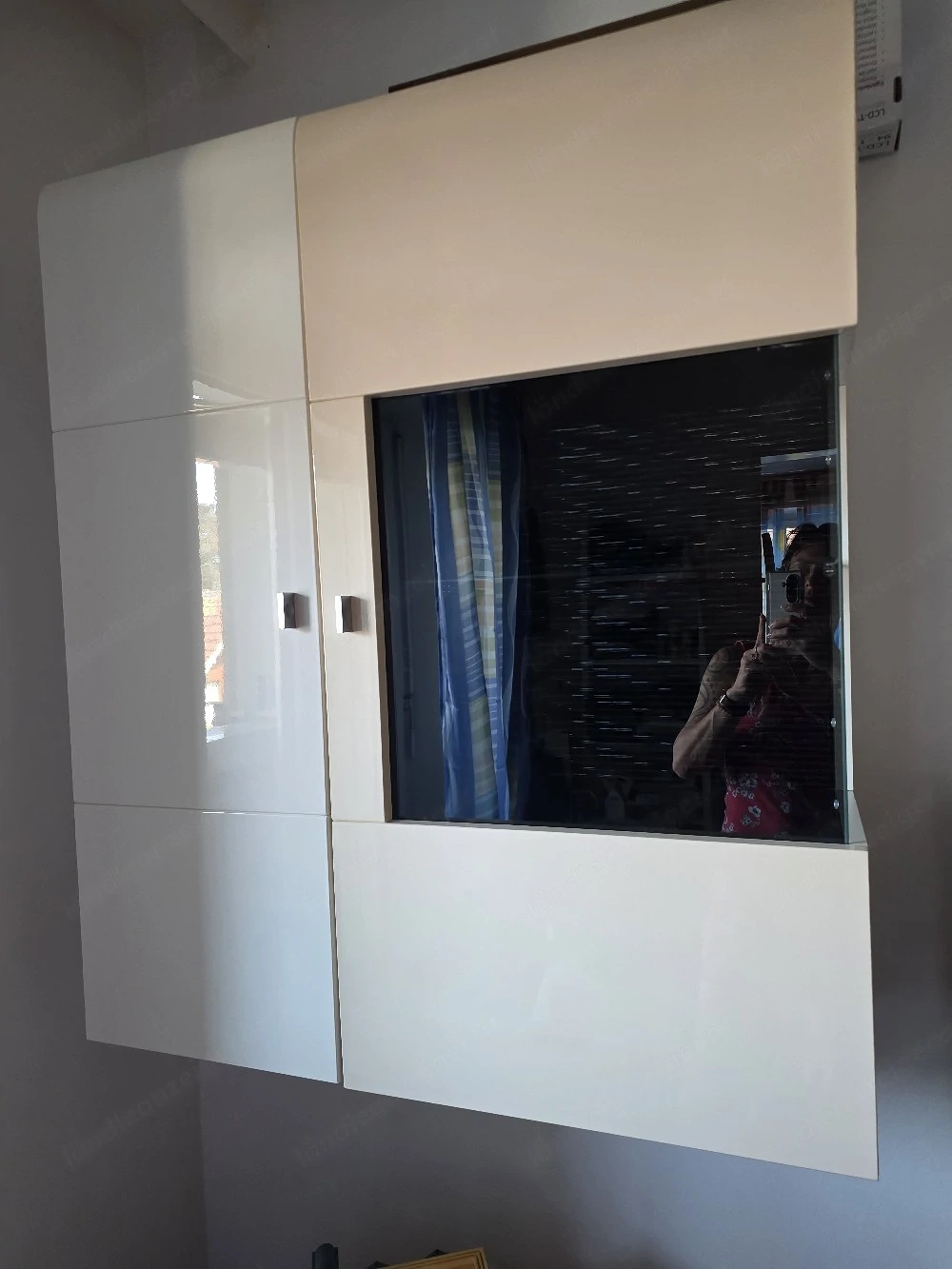 Wohnzimmer zu verschenken 