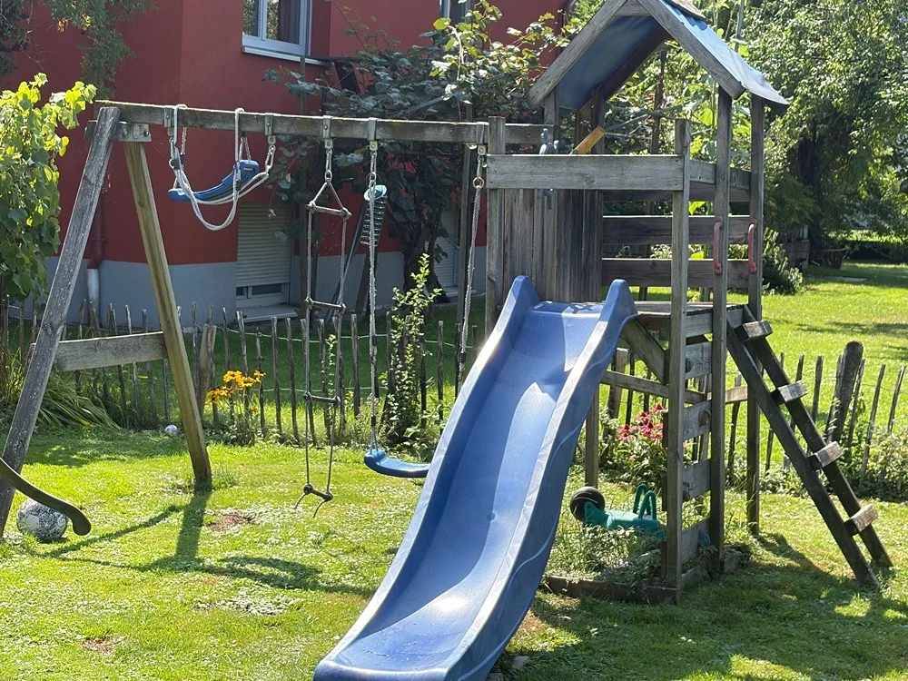 Rutsche Schaukel