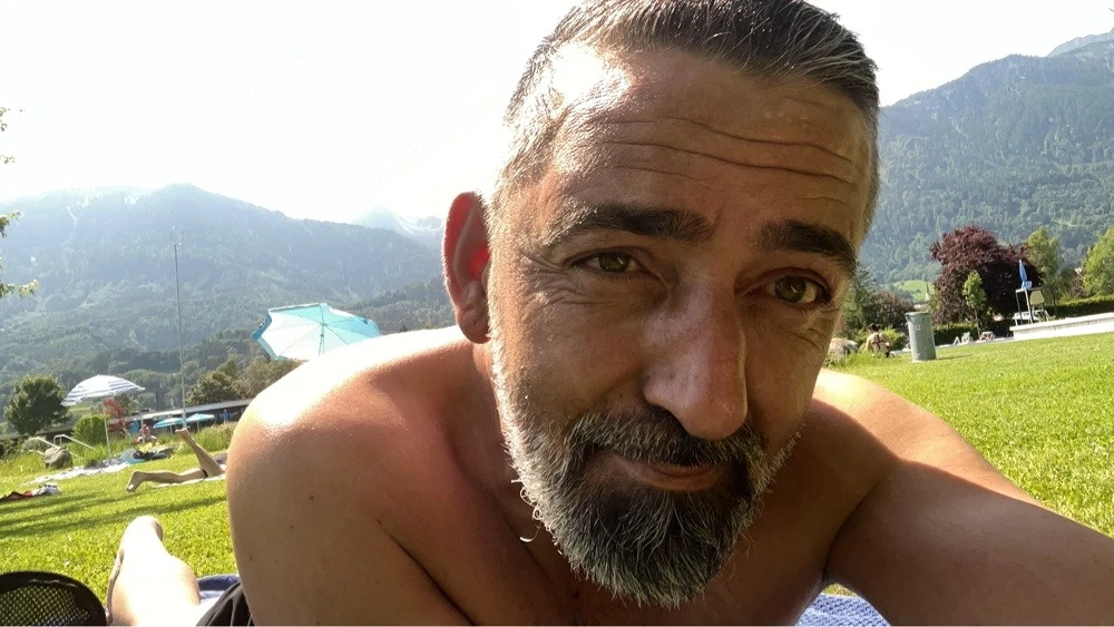 Mann sucht Paar oder eine Frau für gelegentliche treffen