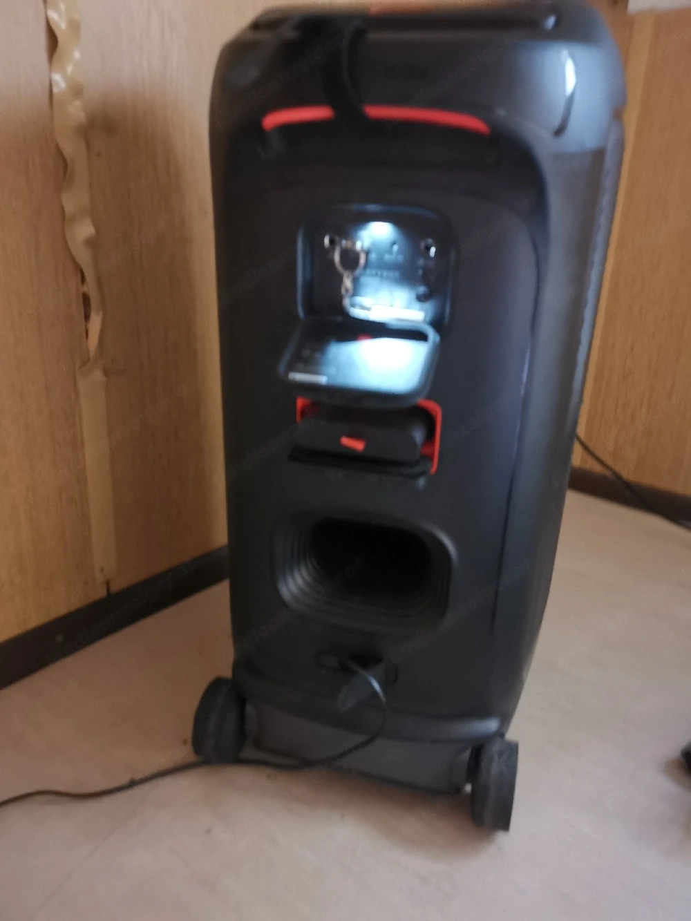 JBL Partybox Stage 320 zu verkaufen oder tauschen