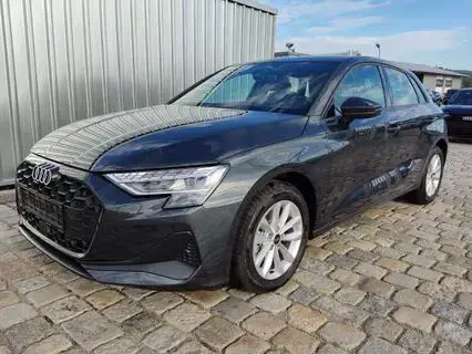 Audi A3 Sportback 35 TFSI 150 PS S-Tronic - Kamera, ACC,Sitzheizu...