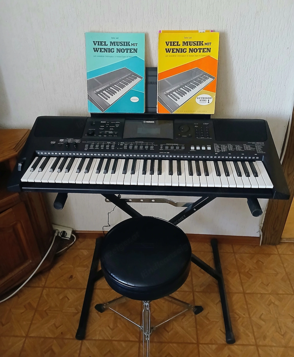 Yamaha Keyboard