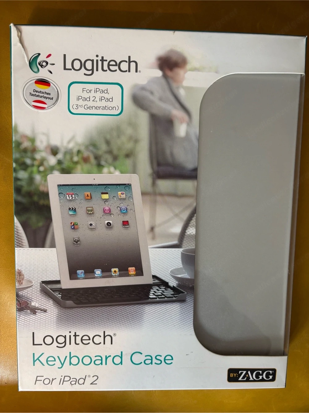 Logitech ZAGG Keyboard Case Bluetooth für iPad 1   2   3   deutsche Tastatur