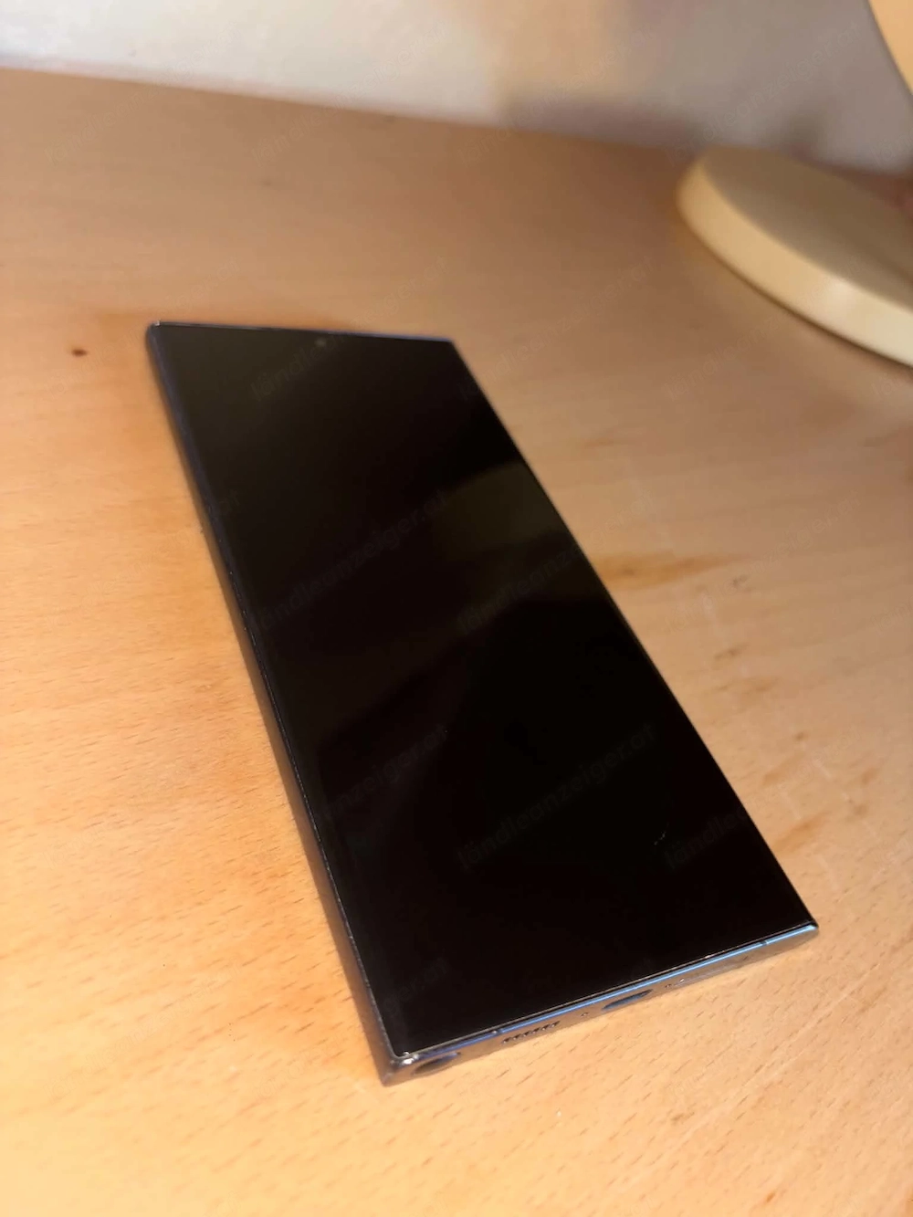 S23 ultra 256 GB 12 ram 