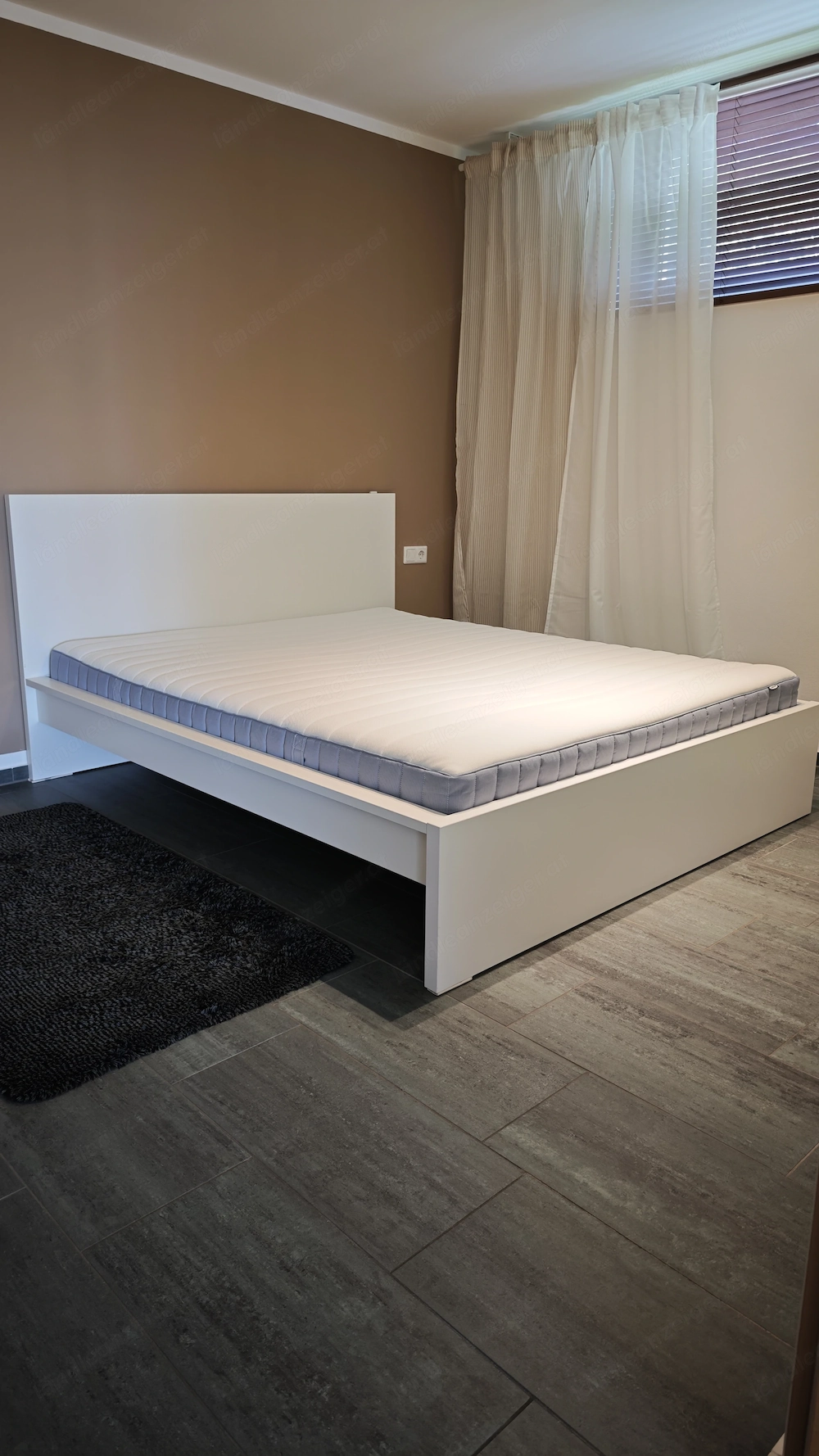 Ikea Malm Bett in weiß, 180x200cm