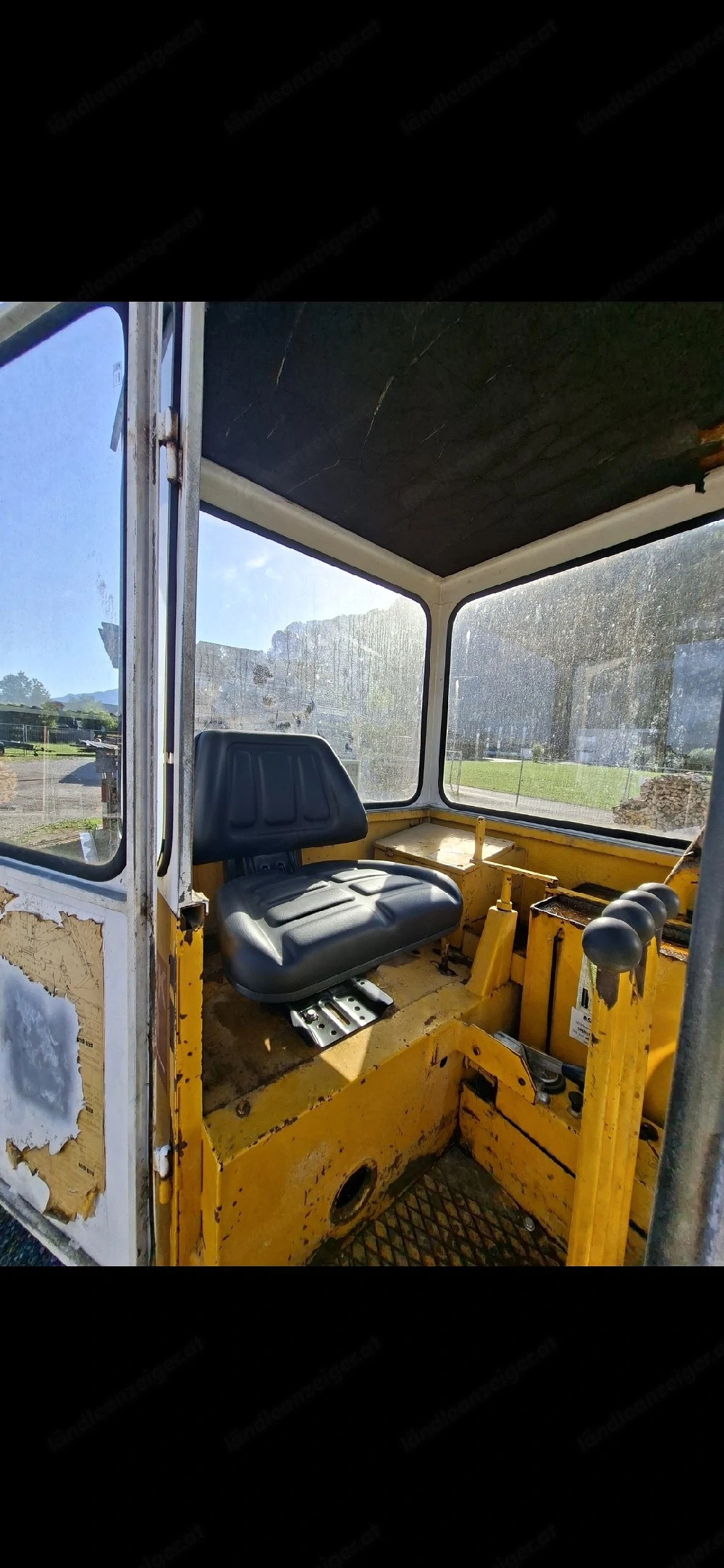 Bagger Menzi-Muck 3000-EH