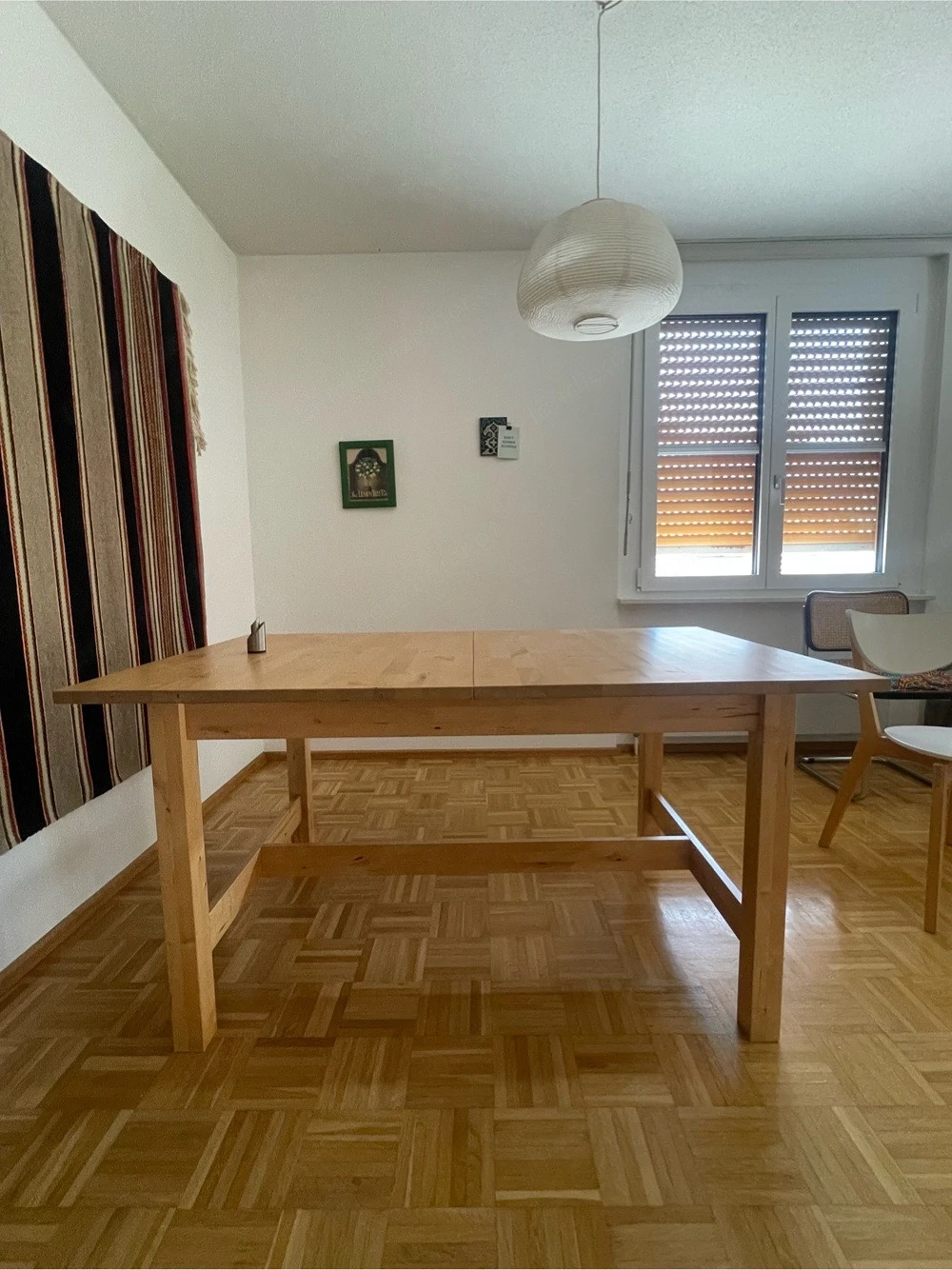 Holz Tisch (reserviert)