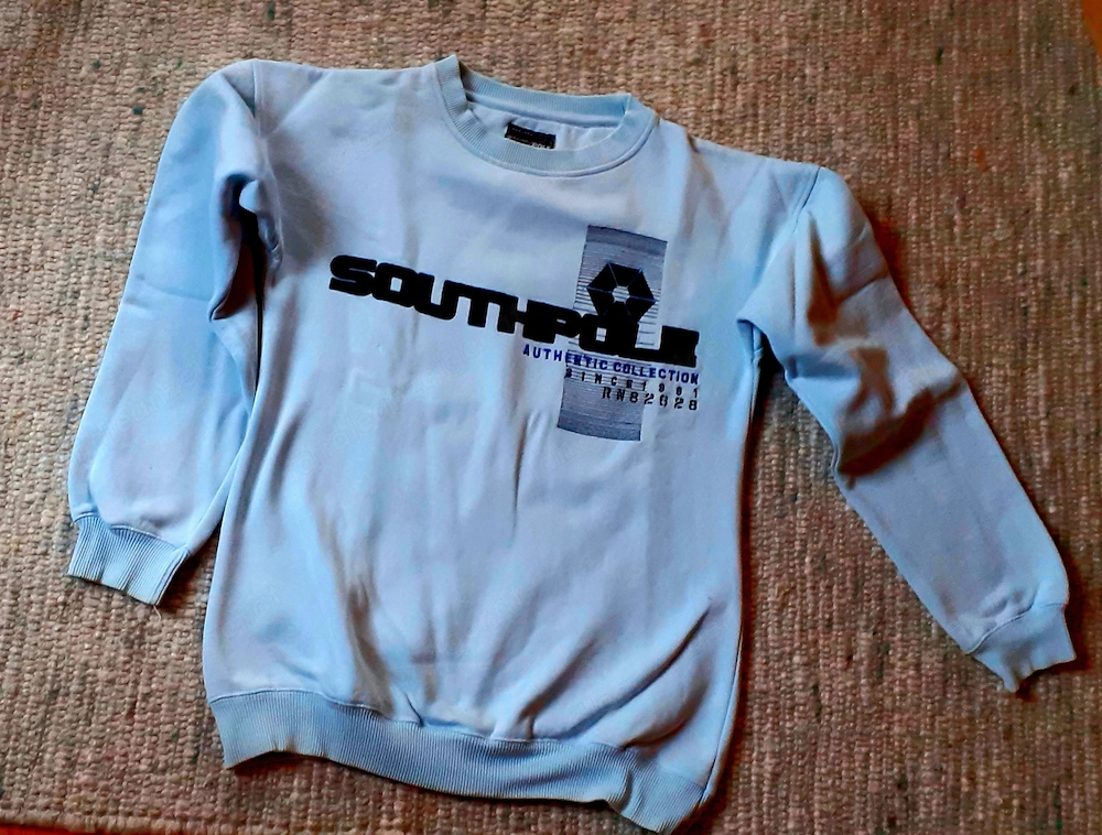  Flotter bestickter Pulli 