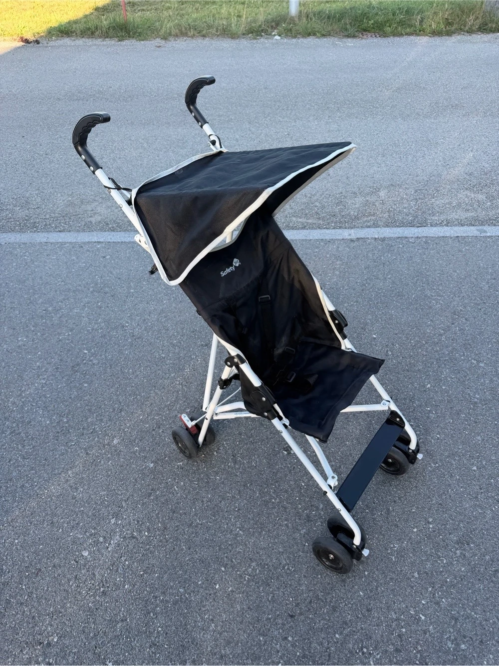 Kinderwagen Buggy Kompakt mit Sonnendach
