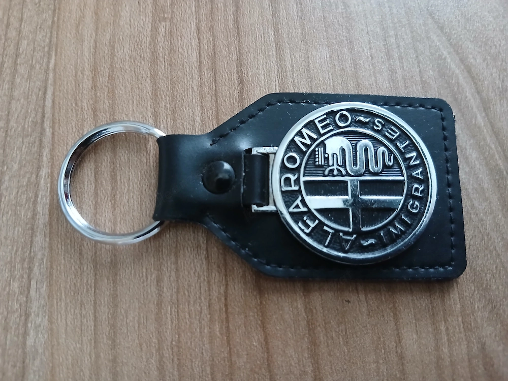 Sammlerstück Alfa Romeo Schlüsselanhänger