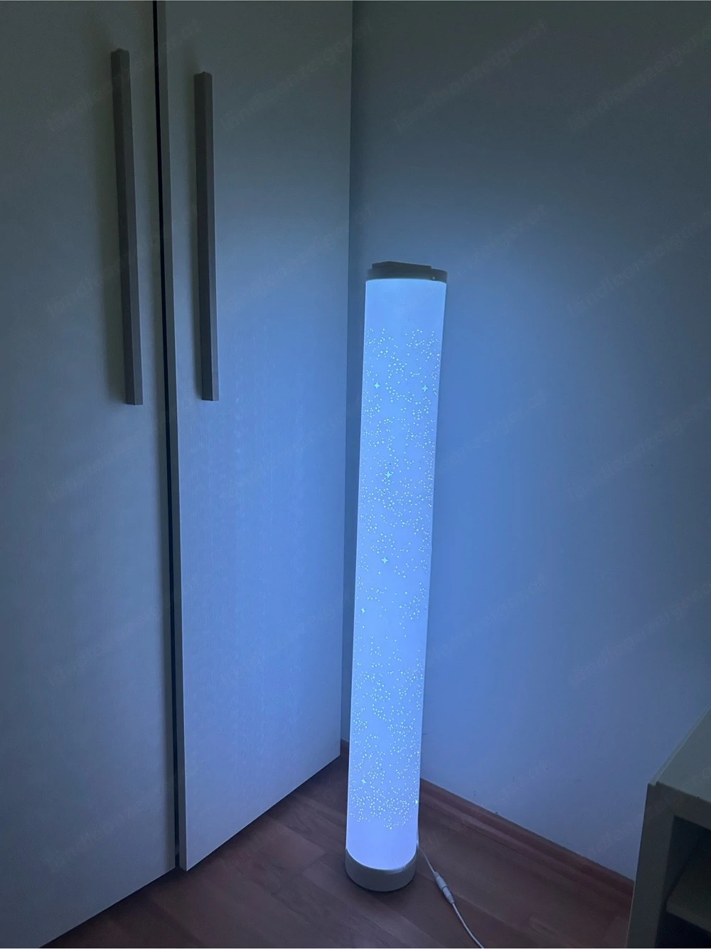 Stehlampe mit Fernbedinung
