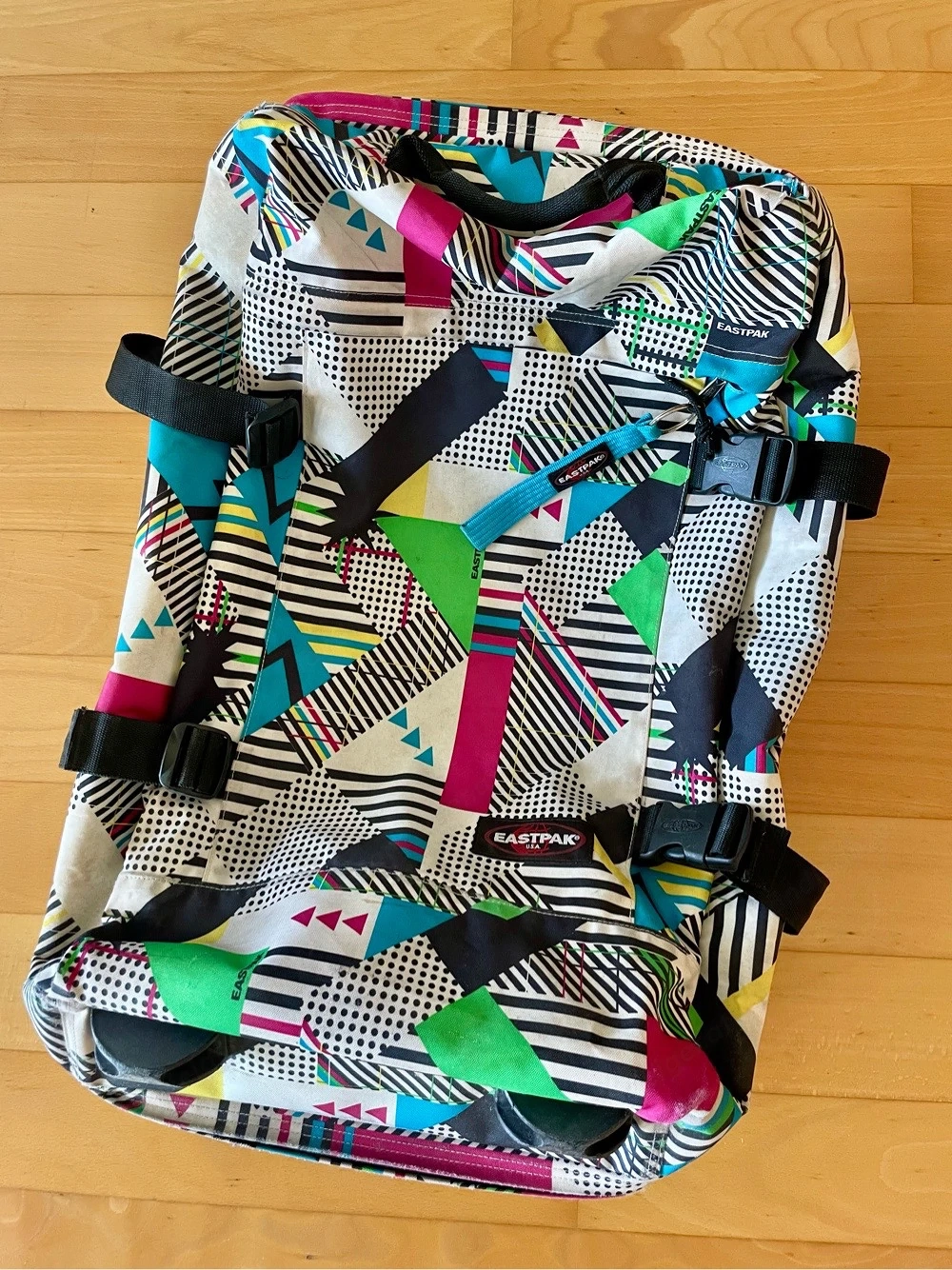 Eastpak Tranverz L Rollkoffer   Reisetrolley   121 L   bunt
