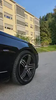 Mercedes-Benz E 220 CDI Automatik   gepflegter Zustand
