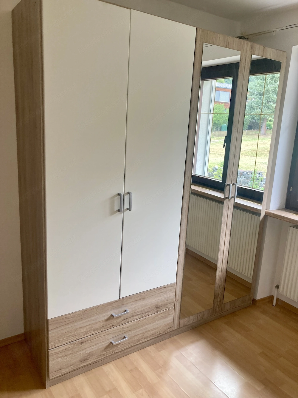 Schlafzimmerschrank