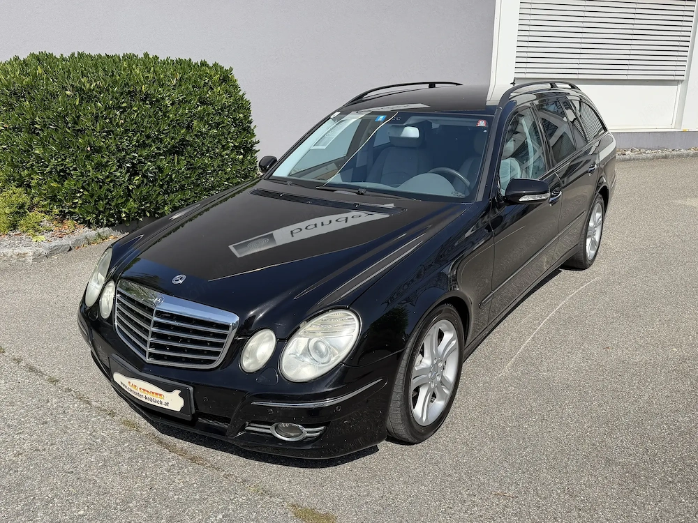 Mercedes Benz E 220 T Classic CDI