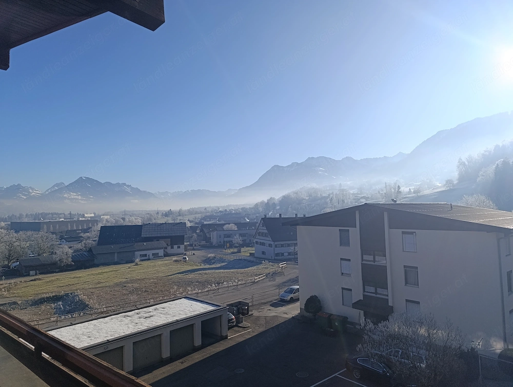 Frastanz: teilsanierte, ruhig und zentral gelegene 3,5Zimmer WHG mit überdachtem Aussichtsbalkon