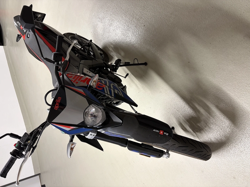 Aprilia SX 125   nur 1.535 km   