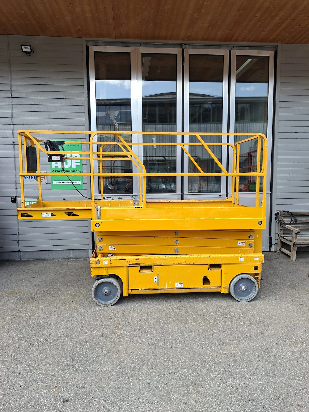 Haulotte Compact 10 Elektro Scherenarbeitsbühne Arbeitsbühne