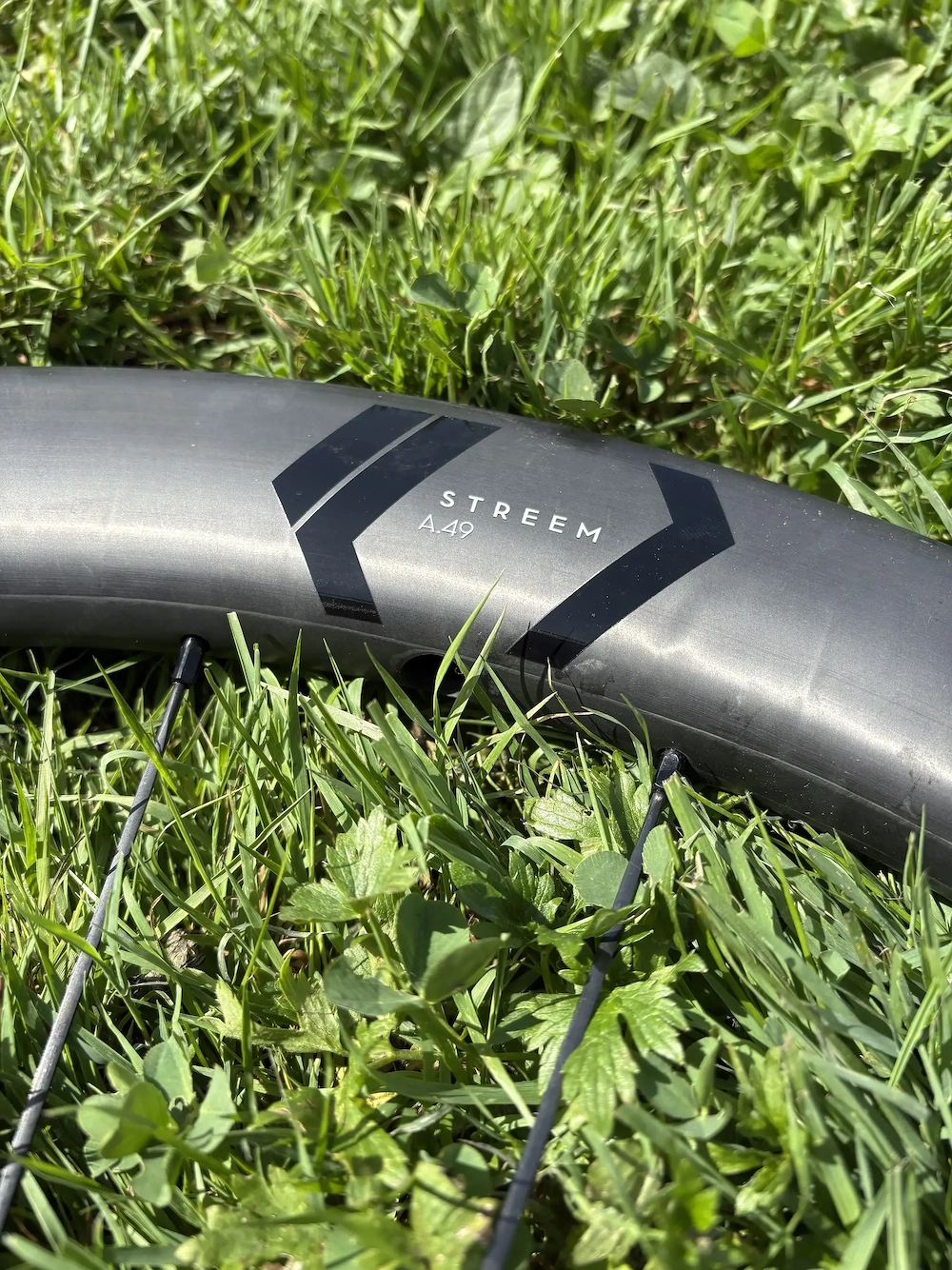 NEWMEN Streem Carbon Laufradsatz |ShimanoFreilauf | NEU unbenutzt
