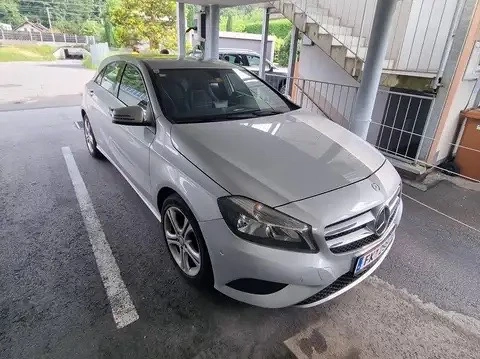 Mercedez-Benz A180