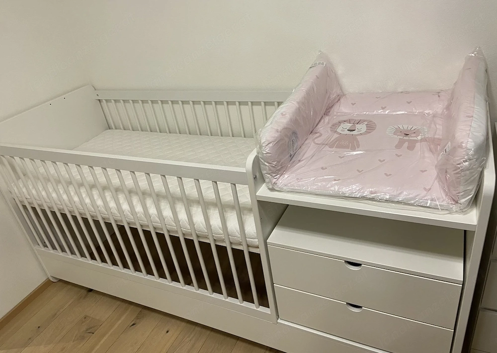 Gitter- und Kinderbett, umfunktionieren 