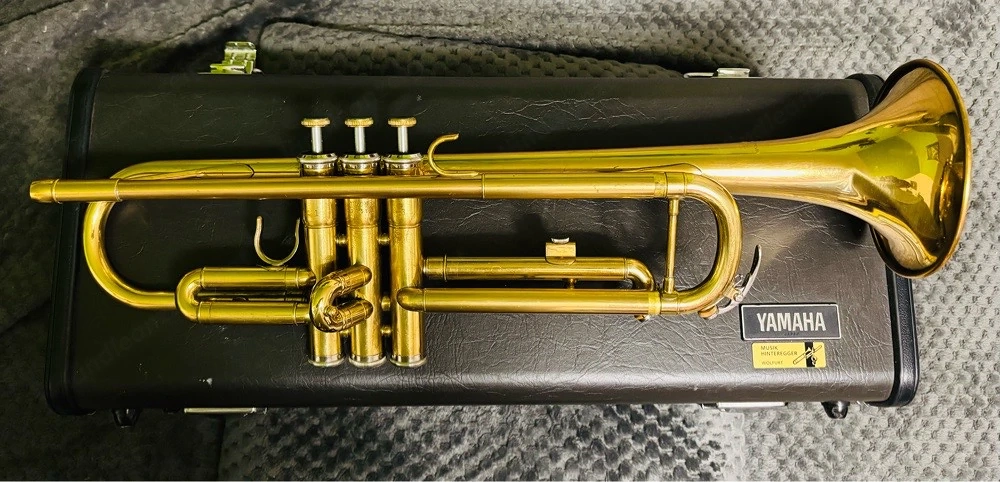 Yamaha Trompete YTR 2335