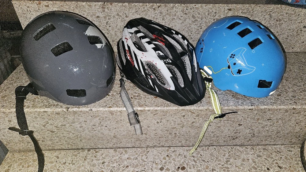 Kinder Helme 