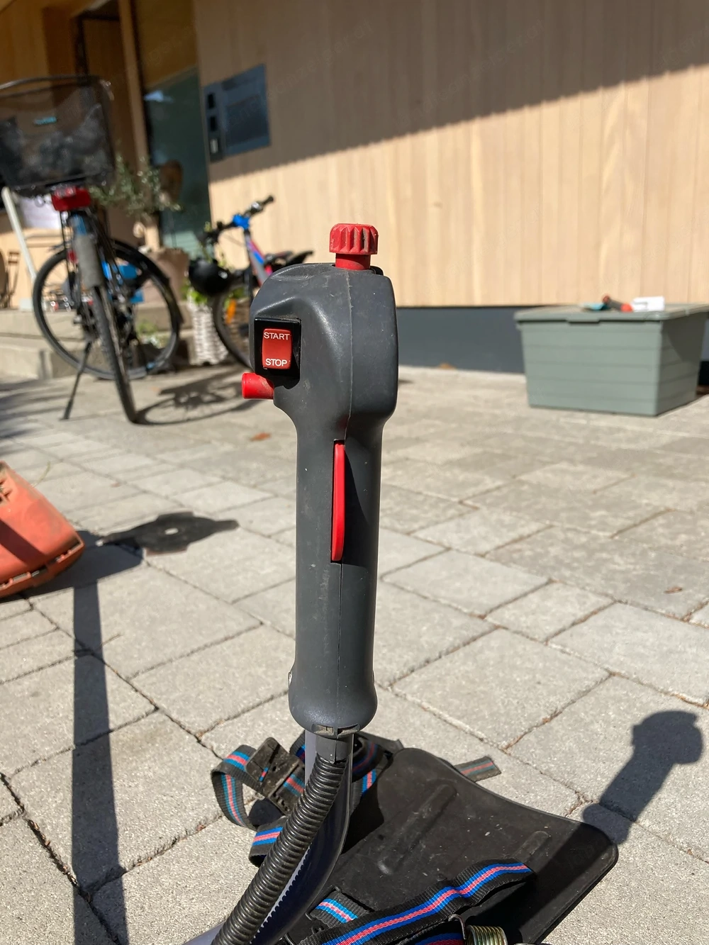Rasen Trimmer