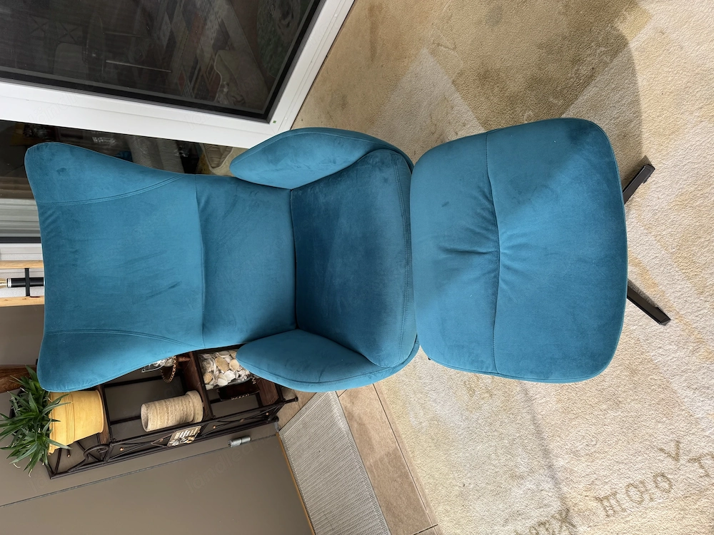 Relaxsessel mit hocker