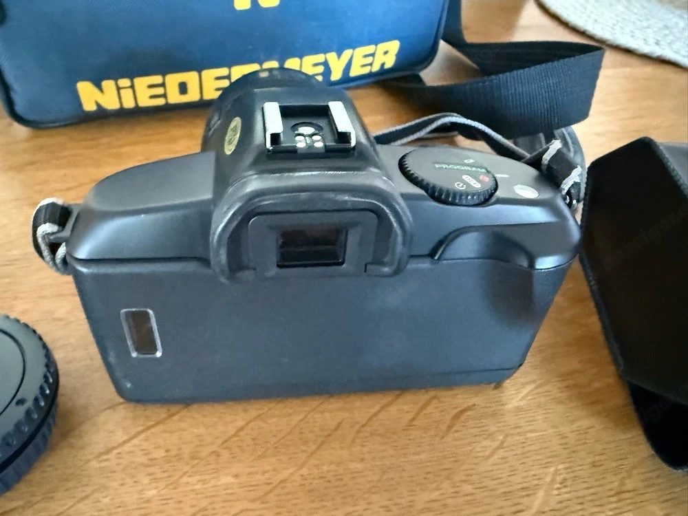 Canon EOS 850