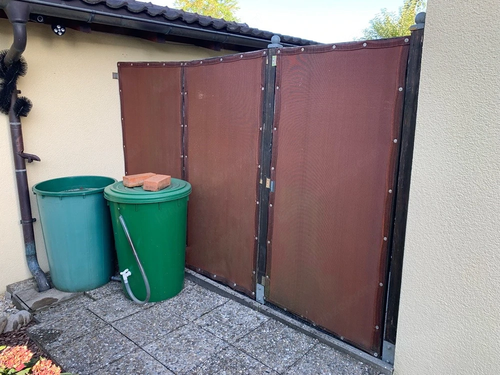 Sichtschutzzaun mit Türe