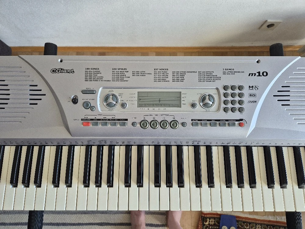 Keyboard C. Giant