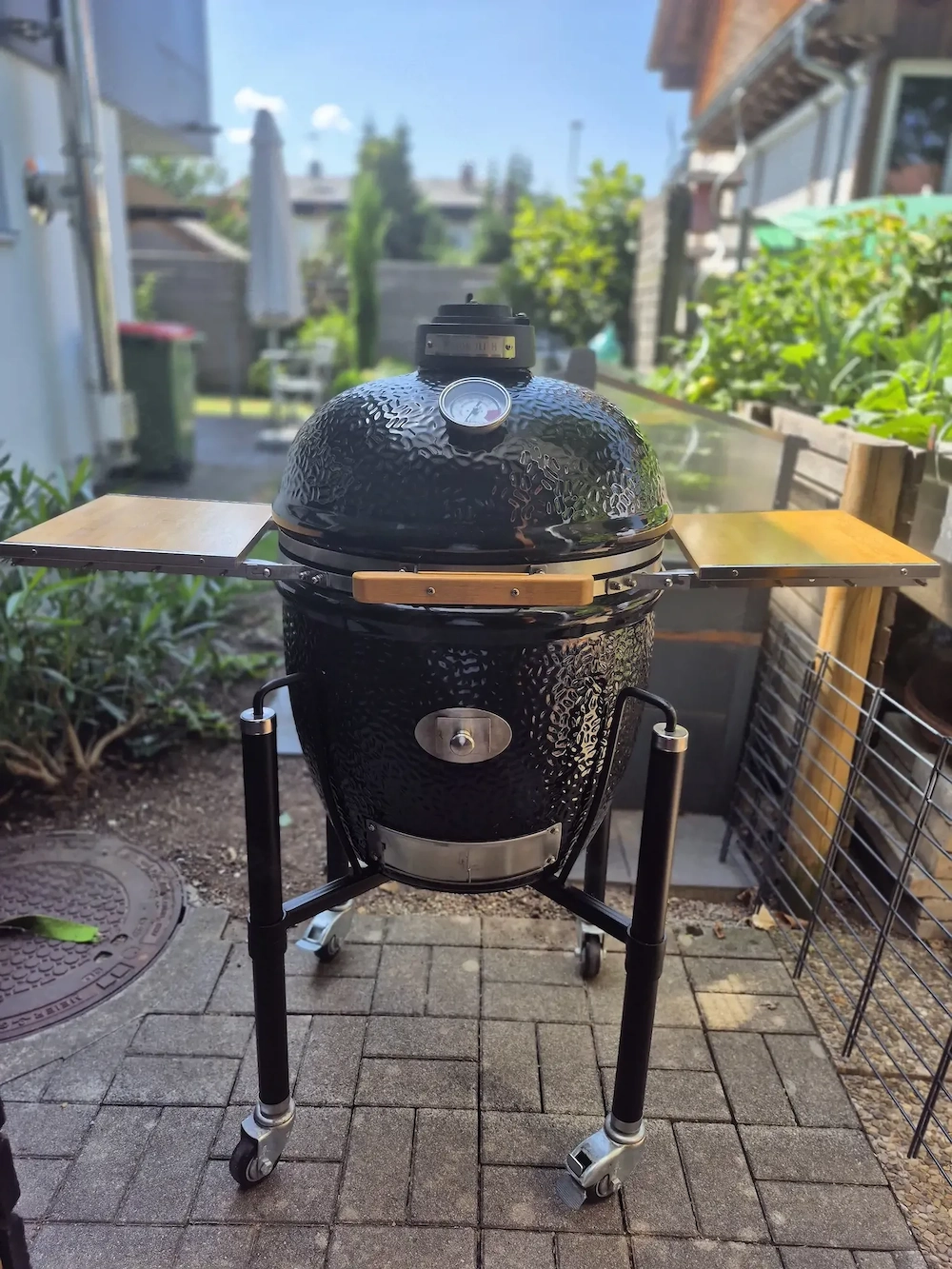 Monolith Keramik Grill Classic Pro 1.0 - fast wie neu NP - EUR 1.513,00 mit viel Zubehör
