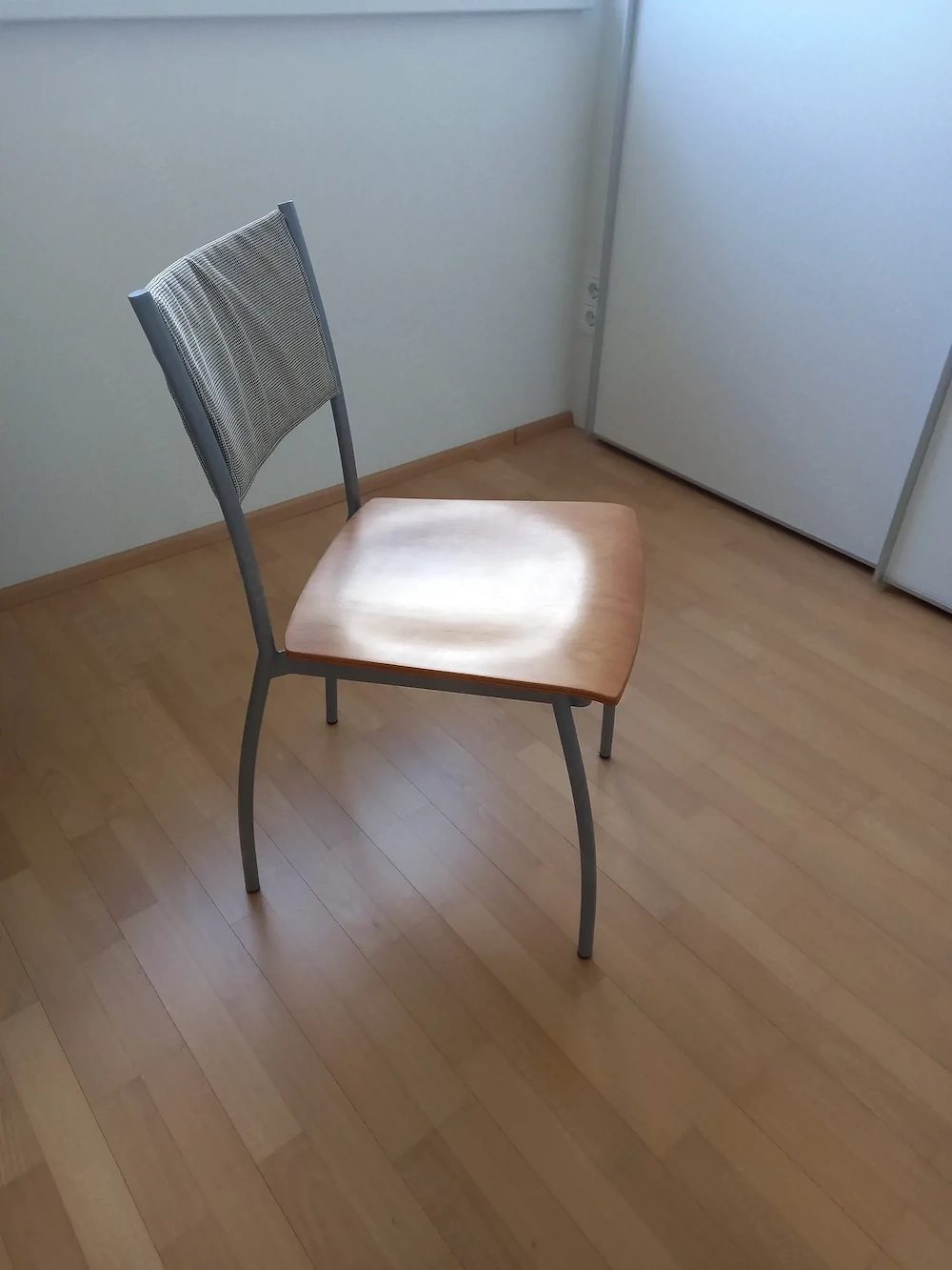 Verkauf schöne Esszimmerstühle