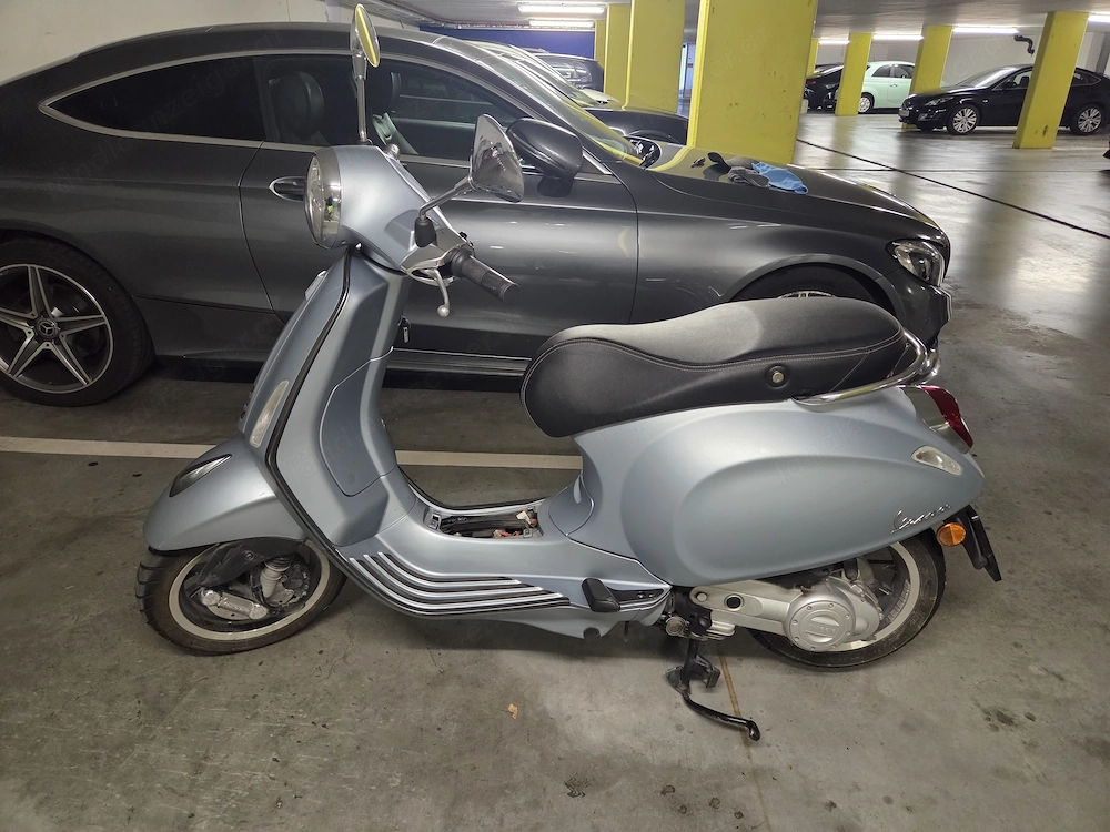 Vespa primavera
