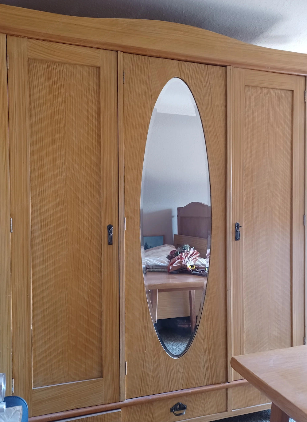 Schlafzimmer komplett aus den 30er Jahren