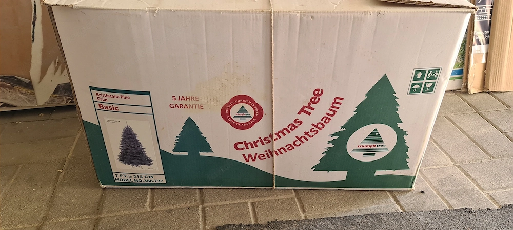 Weihnachtsbaum zu verschenken 