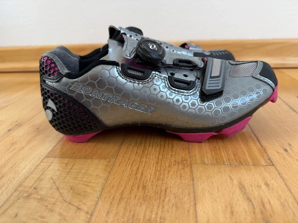 Bontrager Tinari Women s Fahrrad Schuhe   MTB Klickschuhe